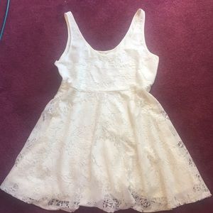 XL White lace blouse